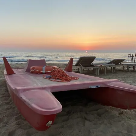 בית נופש Mediterranean Sunset