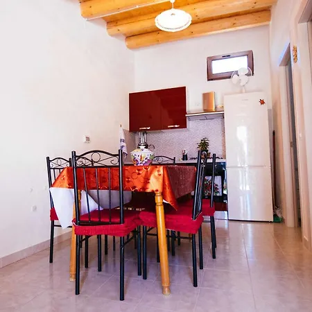 Mediterranean Sunset סנטה קרוצ'ה קמרינה