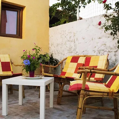 בית נופש Mediterranean Sunset *